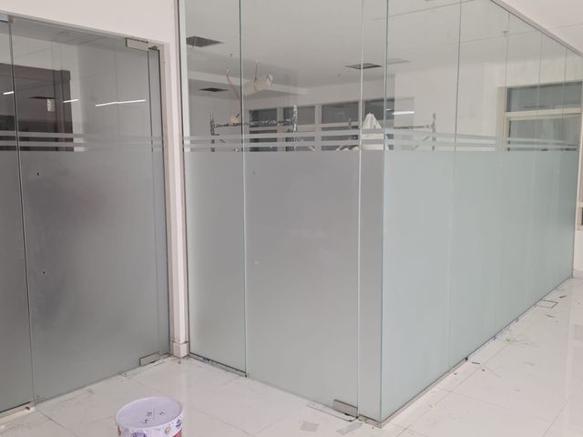 Frosted and specialty glazing by Pillarstone