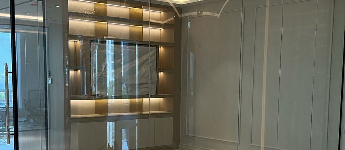 Aluminium and glass facade by Pillarstone in the UAE